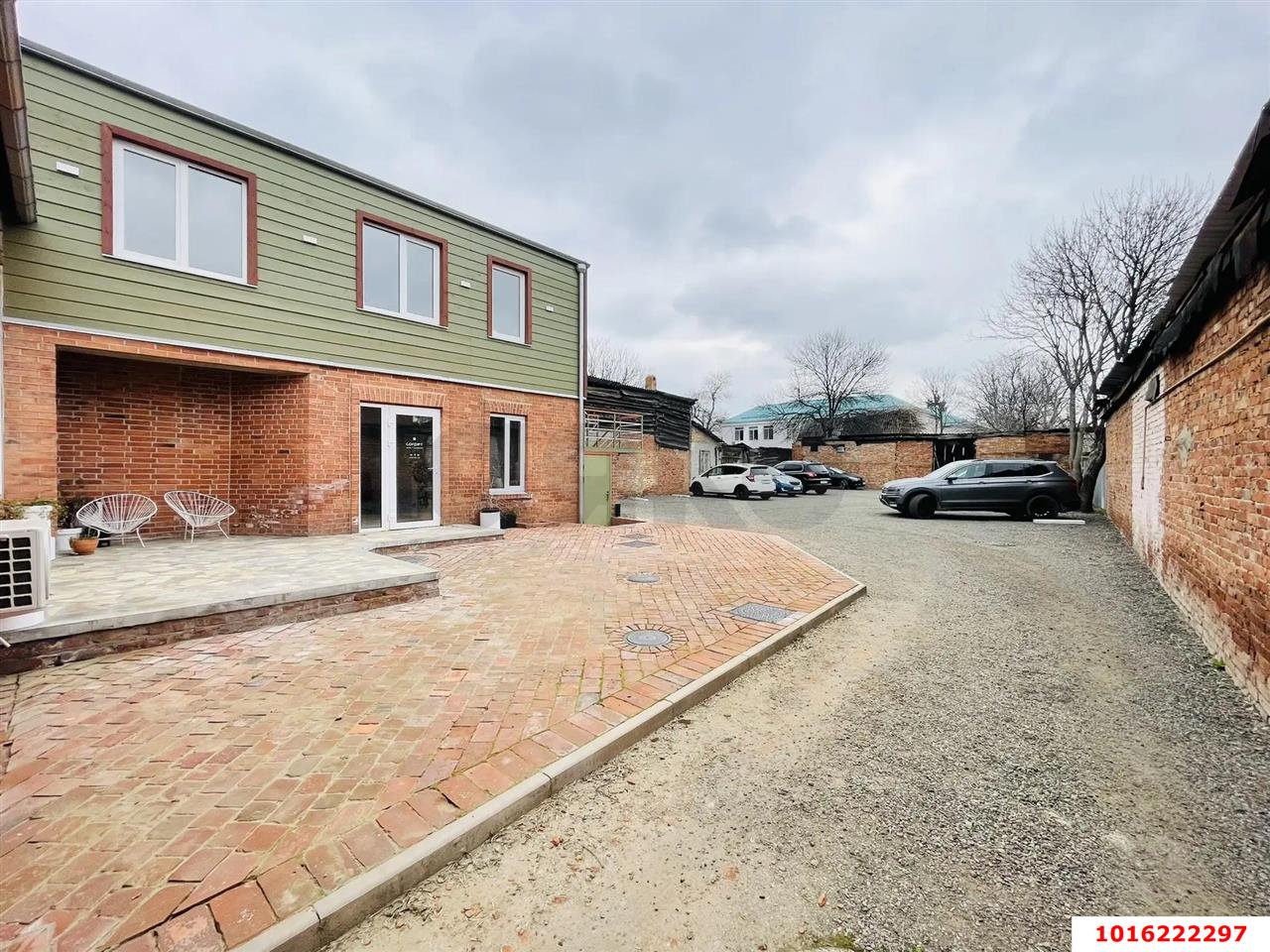 Фото №12: Коммерция 40 м² - Краснодар, Центральный внутригородской округ, мкр. Центральный, ул. Коммунаров, 136