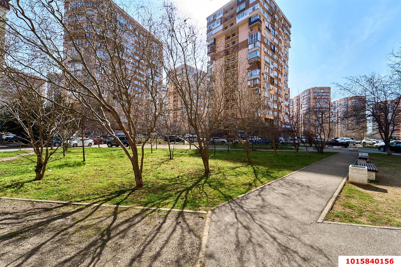 Фото №19: 1-комнатная квартира 50 м² - Краснодар, Прикубанский внутригородской округ, Фестивальный, мкр. Солнечный, ул. Архитектора Ишунина, 7/1к2