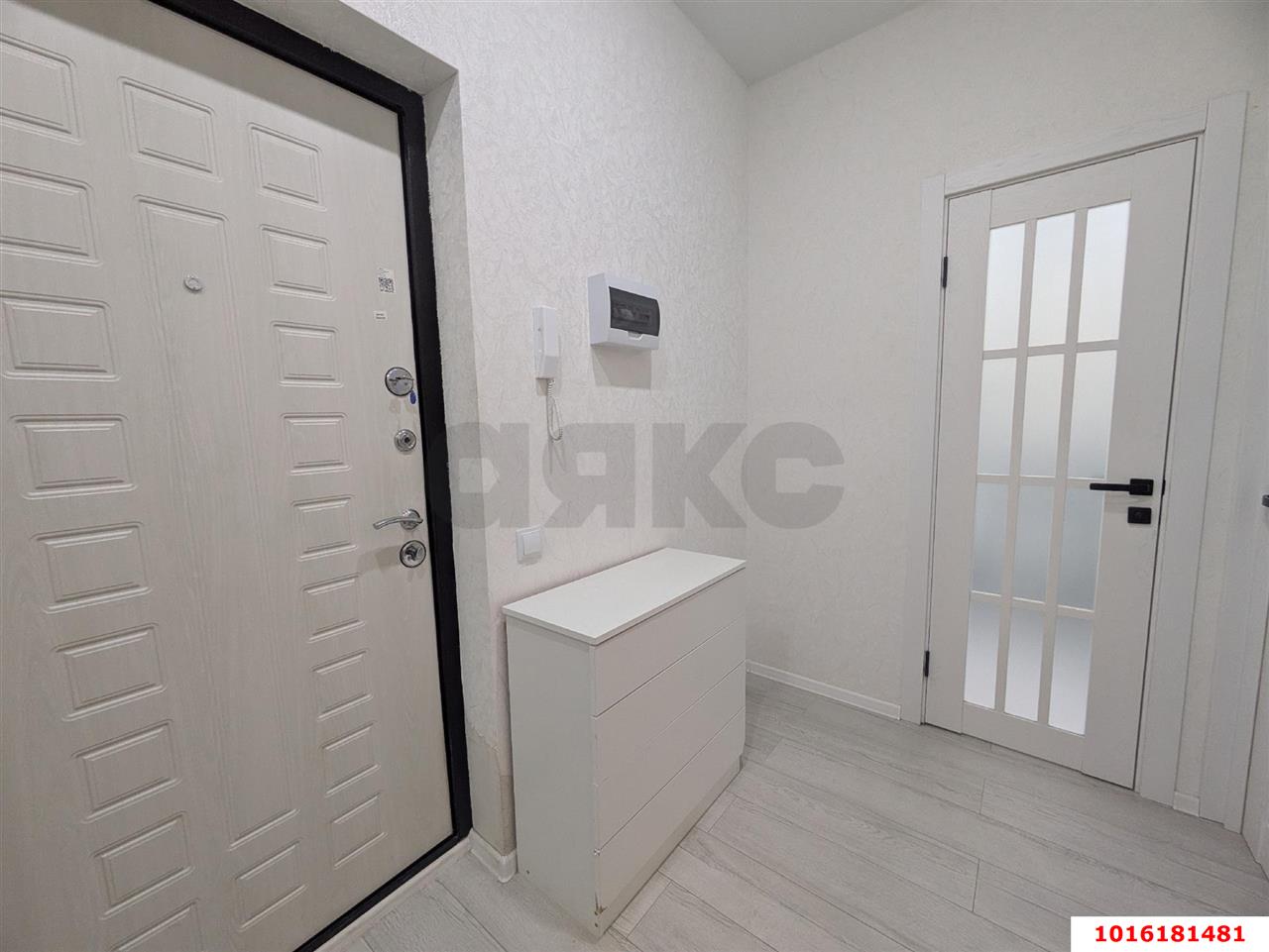 Фото №10: 1-комнатная квартира 33 м² - Краснодар, Завод Радиоизмерительных Приборов, Прикубанский внутригородской округ, мкр. имени Петра Метальникова, ул. Российская, 267к5