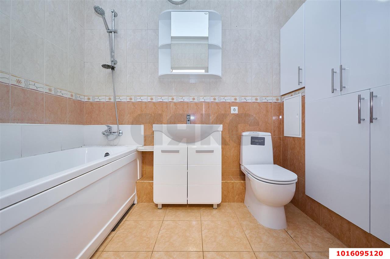 Фото №19: 2-комнатная квартира 70 м² - Краснодар, Карасунский внутригородской округ, мкр. Комсомольский, ул. Сормовская, 108/2