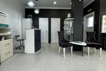 Фото №1: Коммерция 51 м² - Краснодар, мкр. Черёмушки, ул. Селезнёва, 2/3