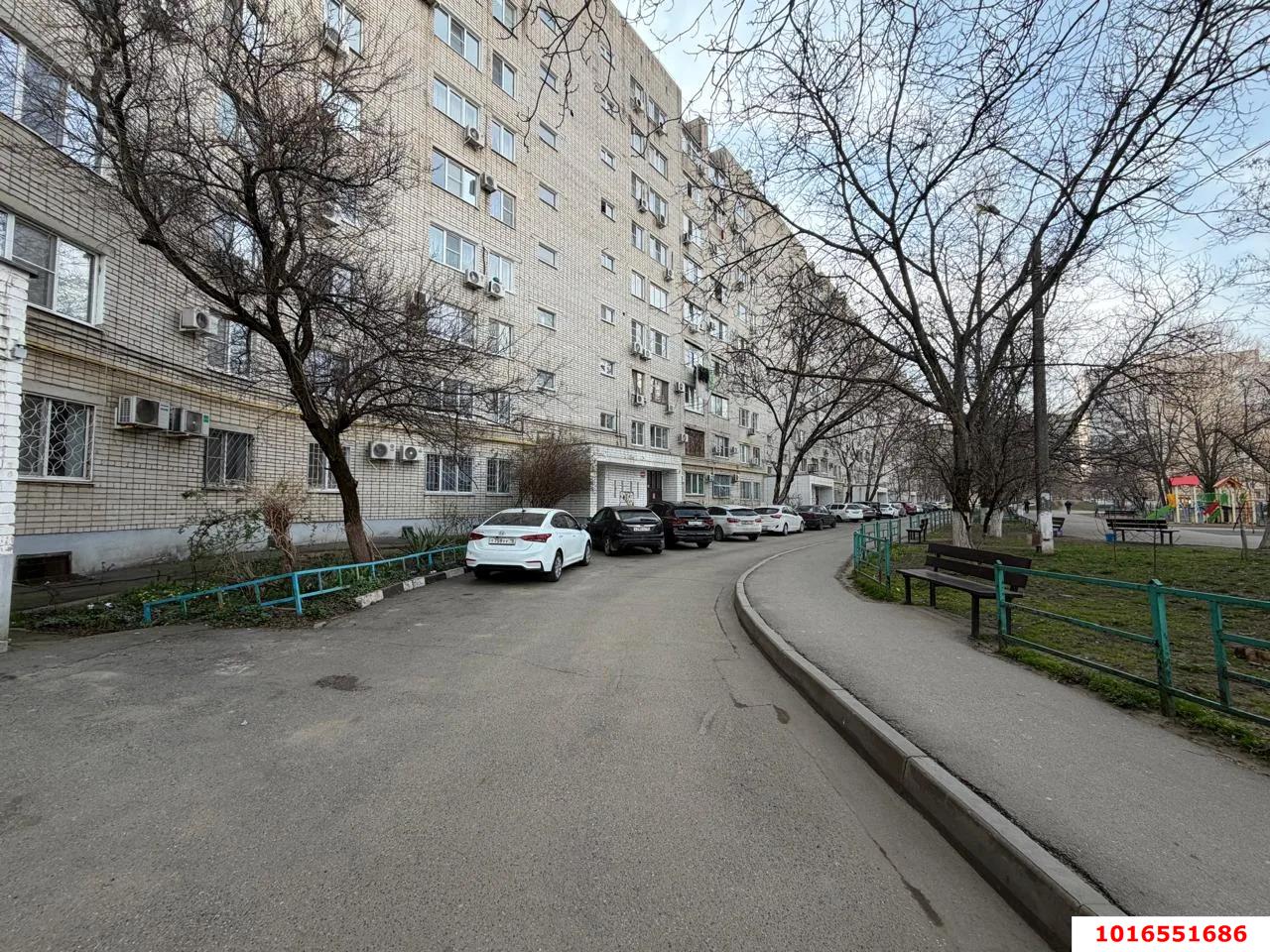 Фото №1: 3-комнатная квартира 70 м² - Краснодар, Прикубанский внутригородской округ, мкр. Фестивальный, ул. имени Тургенева, 183