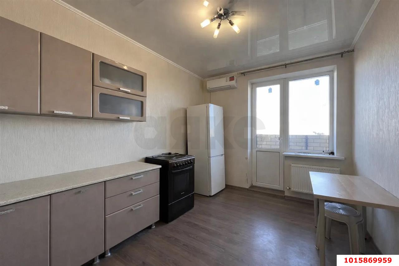 Фото №1: 1-комнатная квартира 38 м² - Краснодар, Карасунский внутригородской округ, жилой комплекс Гарант, мкр. Участок №24, к1