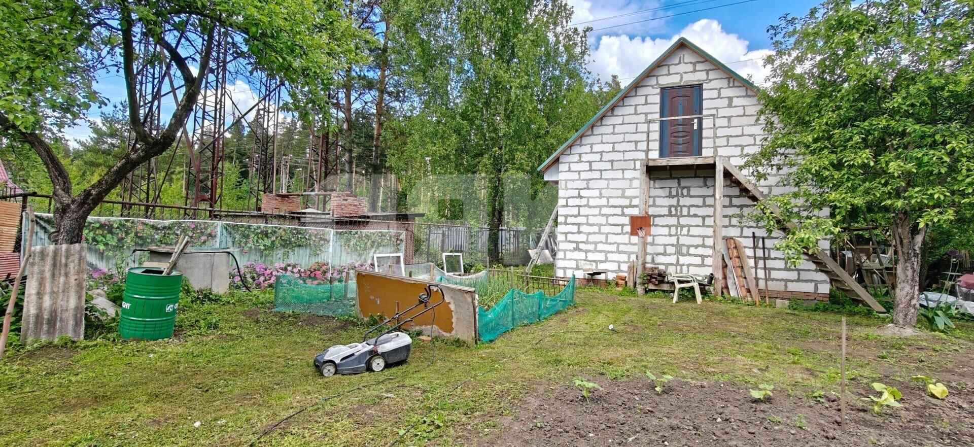 Фото №6: Дом <span class="whitespace-nowrap">79 м²</span> <span class="whitespace-nowrap">+ 5.8 сот.</span>, <span class="whitespace-nowrap">2 эт.</span> - СНТ Труд, 104