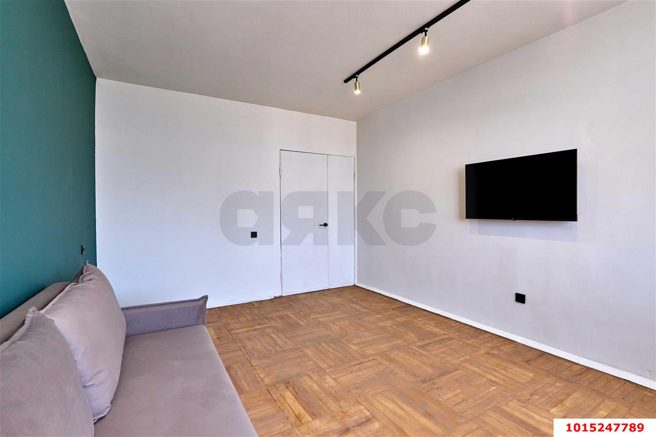 Фото №6: 3-комнатная квартира 65 м² - Краснодар, мкр. Западный внутригородской округ, ул. Красная, 145/1