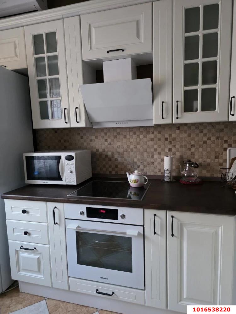 Фото №1: Дом 93 м² + 9 сот. - Новотитаровская, ул. Первомайская, 68