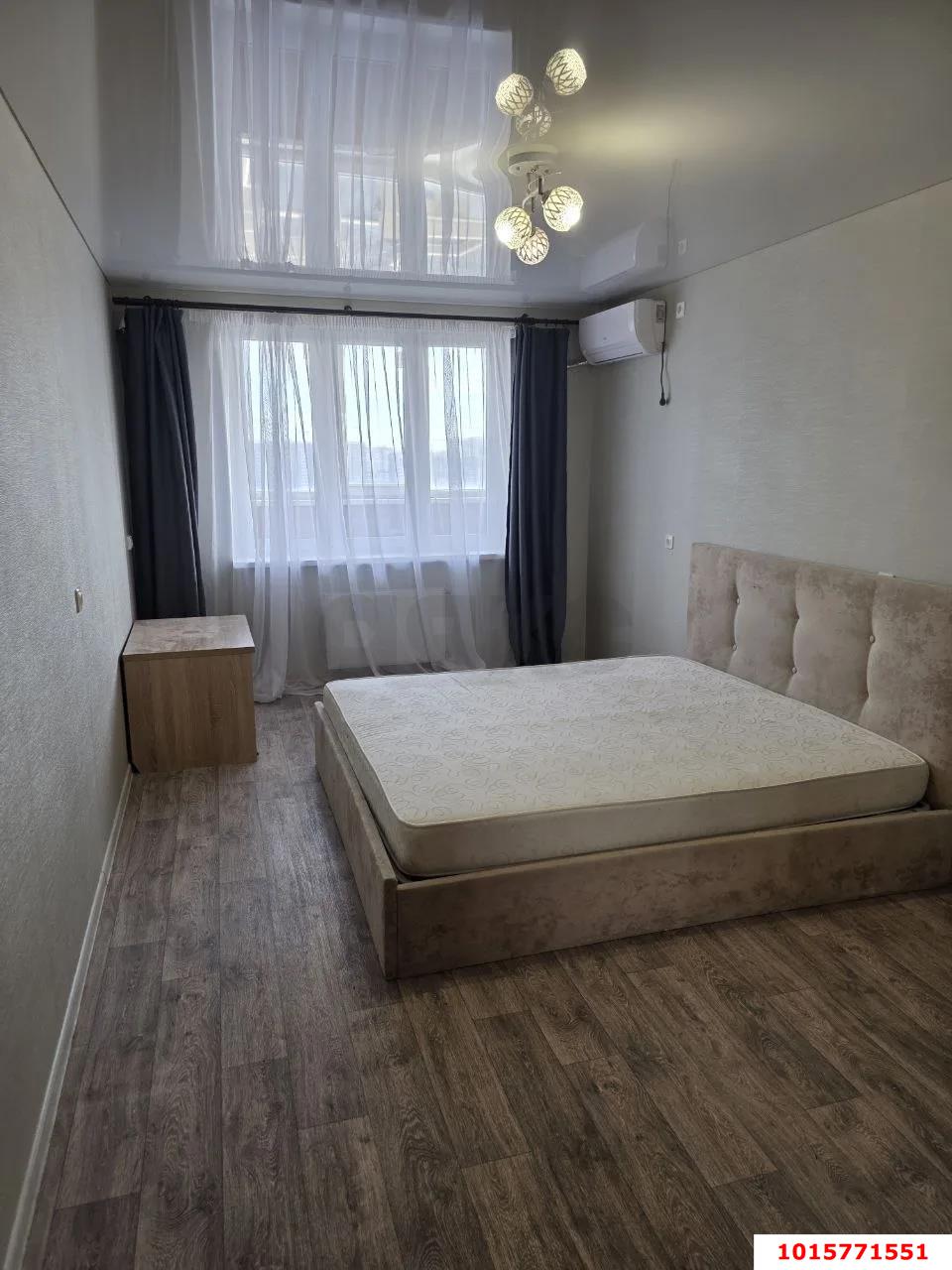 Фото №2: 1-комнатная квартира 46 м² - Краснодар, Прикубанский внутригородской округ, Музыкальный, мкр. имени Петра Метальникова, ул. Петра Метальникова, 11