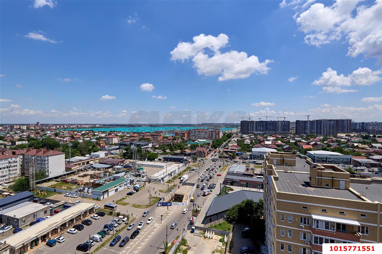 Фото №12: 1-комнатная квартира <span class="whitespace-nowrap">46 м²</span>, <span class="whitespace-nowrap">16/17 эт.</span> - Краснодар, Прикубанский внутригородской округ, Музыкальный, ЖК Времена Года, мкр. имени Петра Метальникова, ул. Петра Метальникова, 5к3