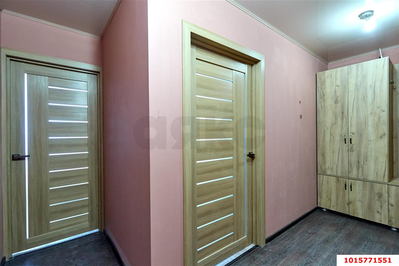 Фото №11: 1-комнатная квартира <span class="whitespace-nowrap">46 м²</span>, <span class="whitespace-nowrap">16/17 эт.</span> - Краснодар, Прикубанский внутригородской округ, Музыкальный, ЖК Времена Года, мкр. имени Петра Метальникова, ул. Петра Метальникова, 5к3
