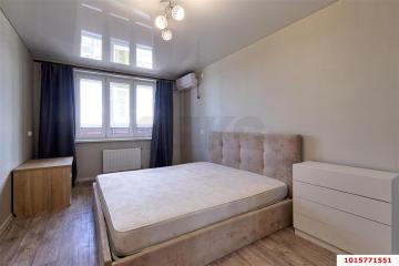 Фото №1: 1-комнатная квартира <span class="whitespace-nowrap">39 м²</span>, <span class="whitespace-nowrap">16/17 эт.</span> - Краснодар, мкр. имени Петра Метальникова, ул. Петра Метальникова, 5к3