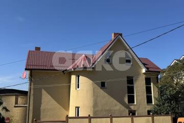 Фото №1: Дом 360 м² - Сочи, мкр. Светлана, ул. Учительская, 18/8