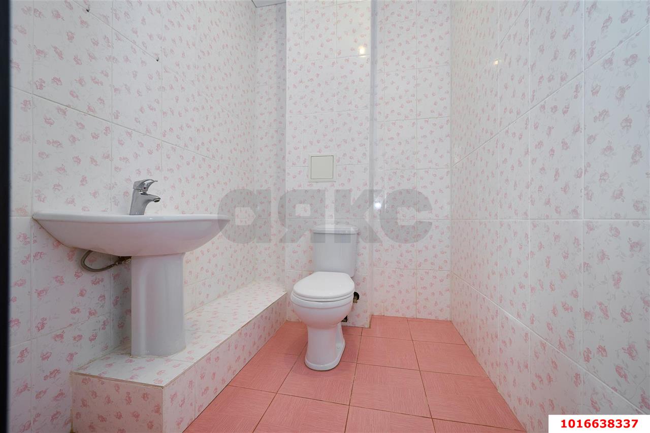 Фото №18: Дом 150 м² + 4.27 сот. - Краснодар, Западный внутригородской округ, Горогороды, мкр. Центральный, ул. Краснодонская, 81