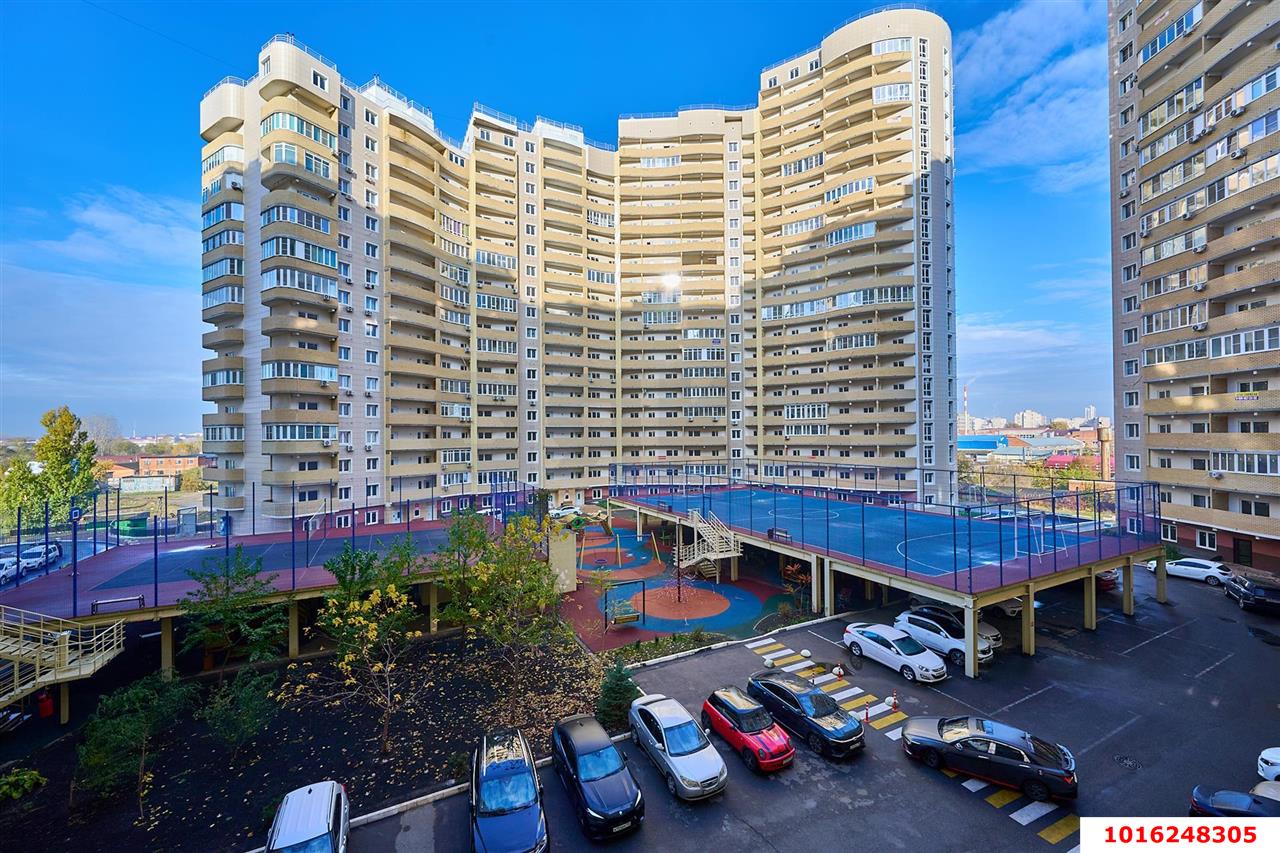 Фото №1: 2-комнатная квартира 73 м² - Краснодар, Центральный внутригородской округ, Дубинка, жилой комплекс Радонеж, мкр. Черёмушки, ул. Вишняковой, 1/23к1