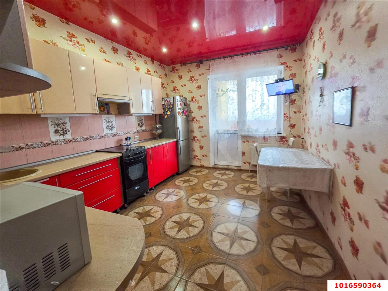 Фото №3: 1-комнатная квартира 51 м² - Краснодар, Западный внутригородской округ, мкр. Юбилейный, ул. 70-летия Октября, 1/1