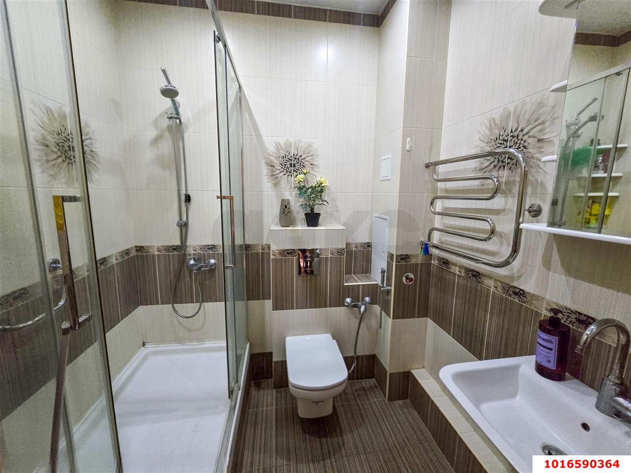 Фото №6: 1-комнатная квартира 51 м² - Краснодар, Западный внутригородской округ, мкр. Юбилейный, ул. 70-летия Октября, 1/1