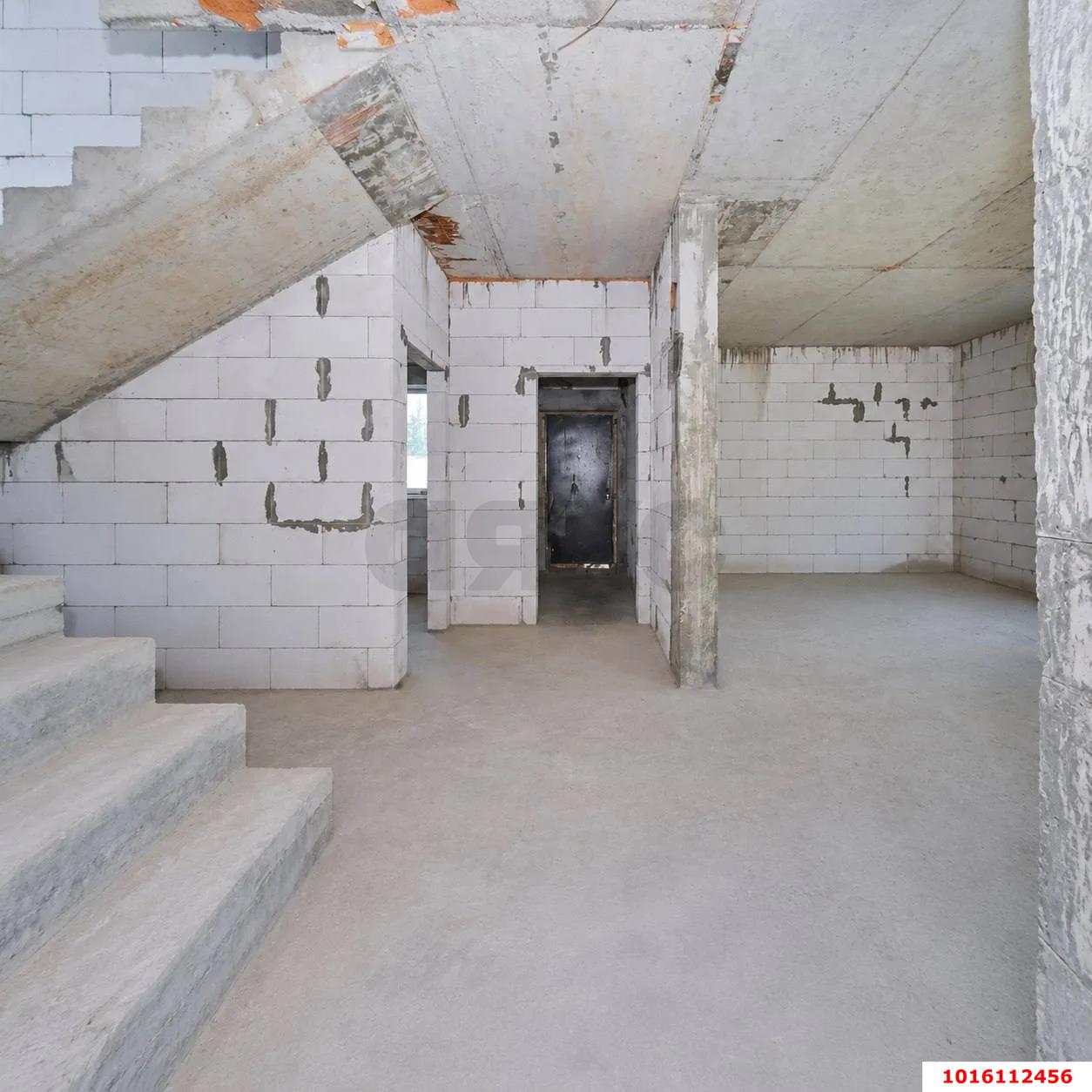 Фото №6: Дом <span class="whitespace-nowrap">200 м²</span> <span class="whitespace-nowrap">+ 6.39 сот.</span>, <span class="whitespace-nowrap">2 эт.</span> - Ленина, Карасунский внутригородской округ, мкр. территория ДНТ Виктория, ул. Черноморская, 28