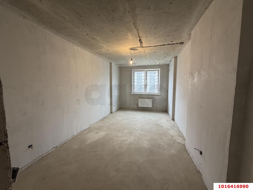 Фото №1: 2-комнатная квартира 65 м² - Краснодар, Прикубанский внутригородской округ, Завод Радиоизмерительных Приборов, жилой комплекс Времена Года 3, мкр. имени Петра Метальникова, ул. Цезаря Куникова, 24к3