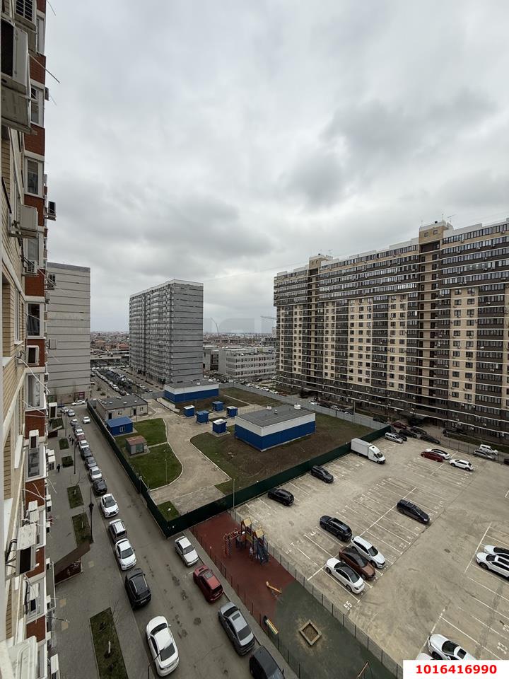 Фото №10: 2-комнатная квартира 65 м² - Краснодар, Прикубанский внутригородской округ, Завод Радиоизмерительных Приборов, жилой комплекс Времена Года 3, мкр. имени Петра Метальникова, ул. Цезаря Куникова, 24к3