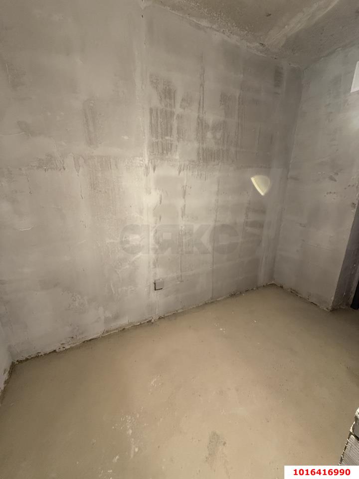 Фото №7: 2-комнатная квартира 65 м² - Краснодар, Прикубанский внутригородской округ, Завод Радиоизмерительных Приборов, жилой комплекс Времена Года 3, мкр. имени Петра Метальникова, ул. Цезаря Куникова, 24к3