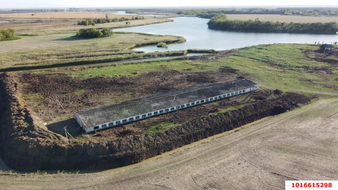 Фото №2: Коммерция 1762 м² - Краснодарский край Красноармейский район