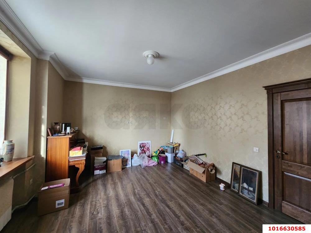 Фото №12: 4-комнатная квартира 83 м² - Краснодар, Центральный внутригородской округ, мкр. Центральный, ул. Митрофана Седина, 2