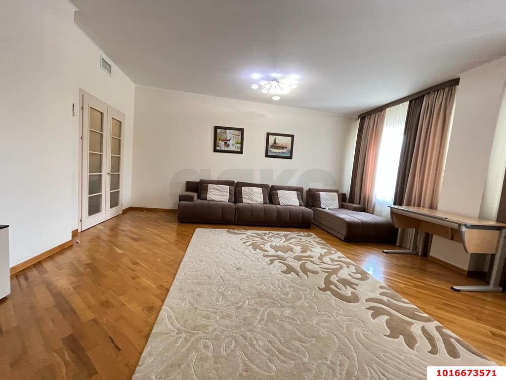 Фото №7: 3-комнатная квартира 118 м² - Краснодар, Западный внутригородской округ, Горгаз, мкр. Центральный, ул. Кубанская набережная, 4