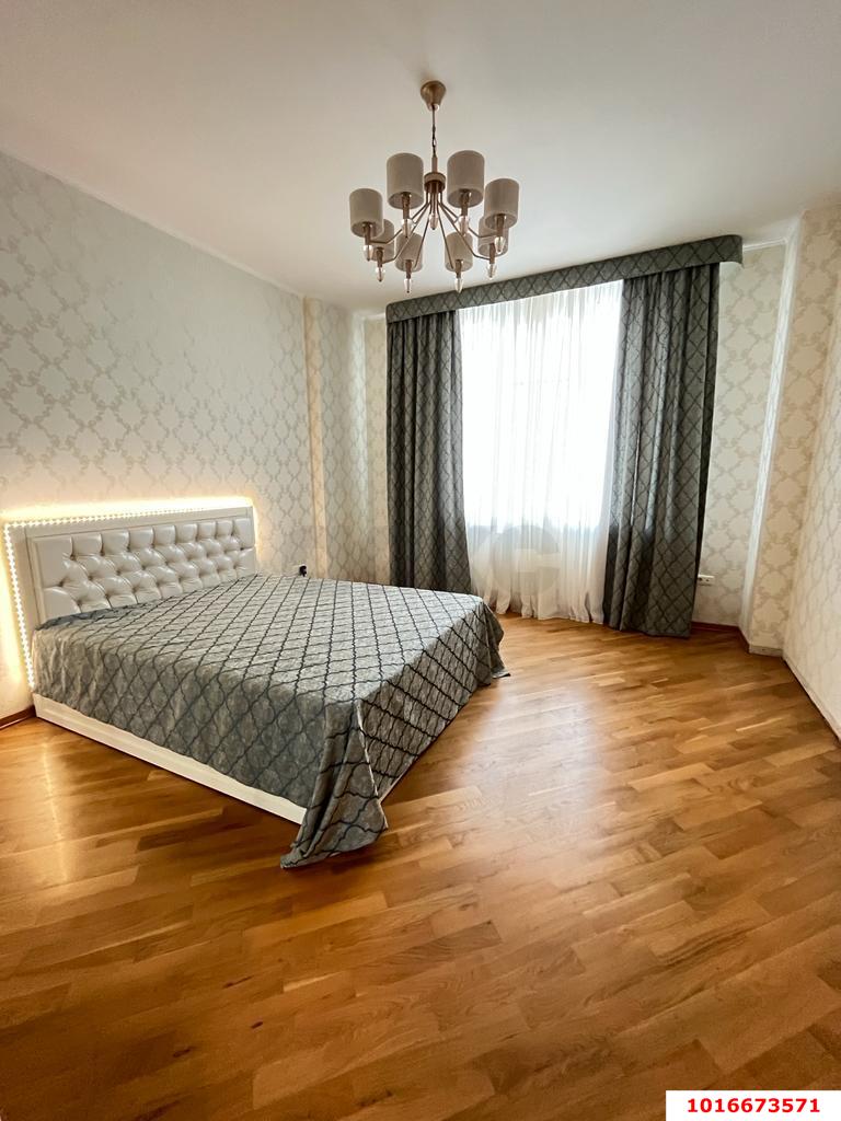 Фото №10: 3-комнатная квартира 118 м² - Краснодар, Западный внутригородской округ, Горгаз, мкр. Центральный, ул. Кубанская набережная, 4