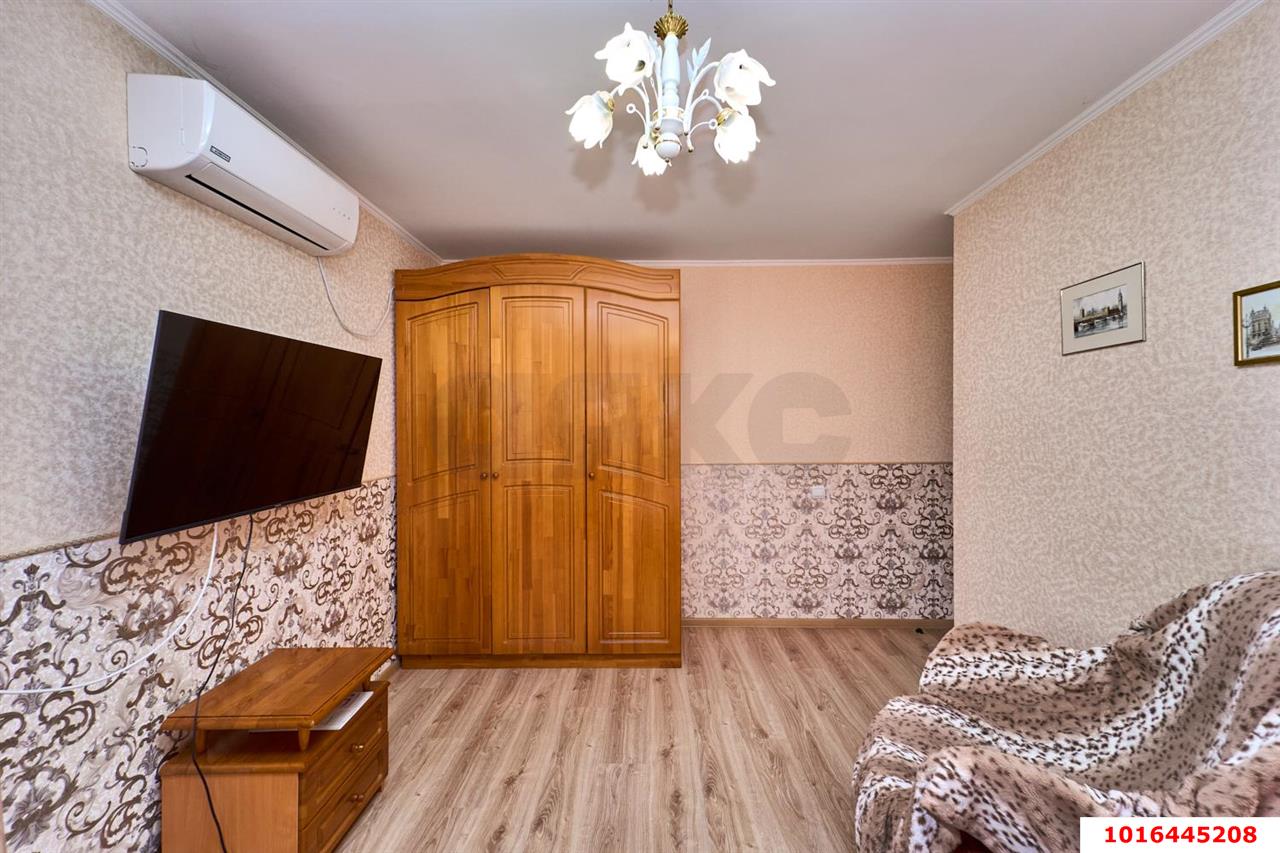 Фото №17: Дом 193 м² + 12 сот. - Южный, ул. Крайняя, 14