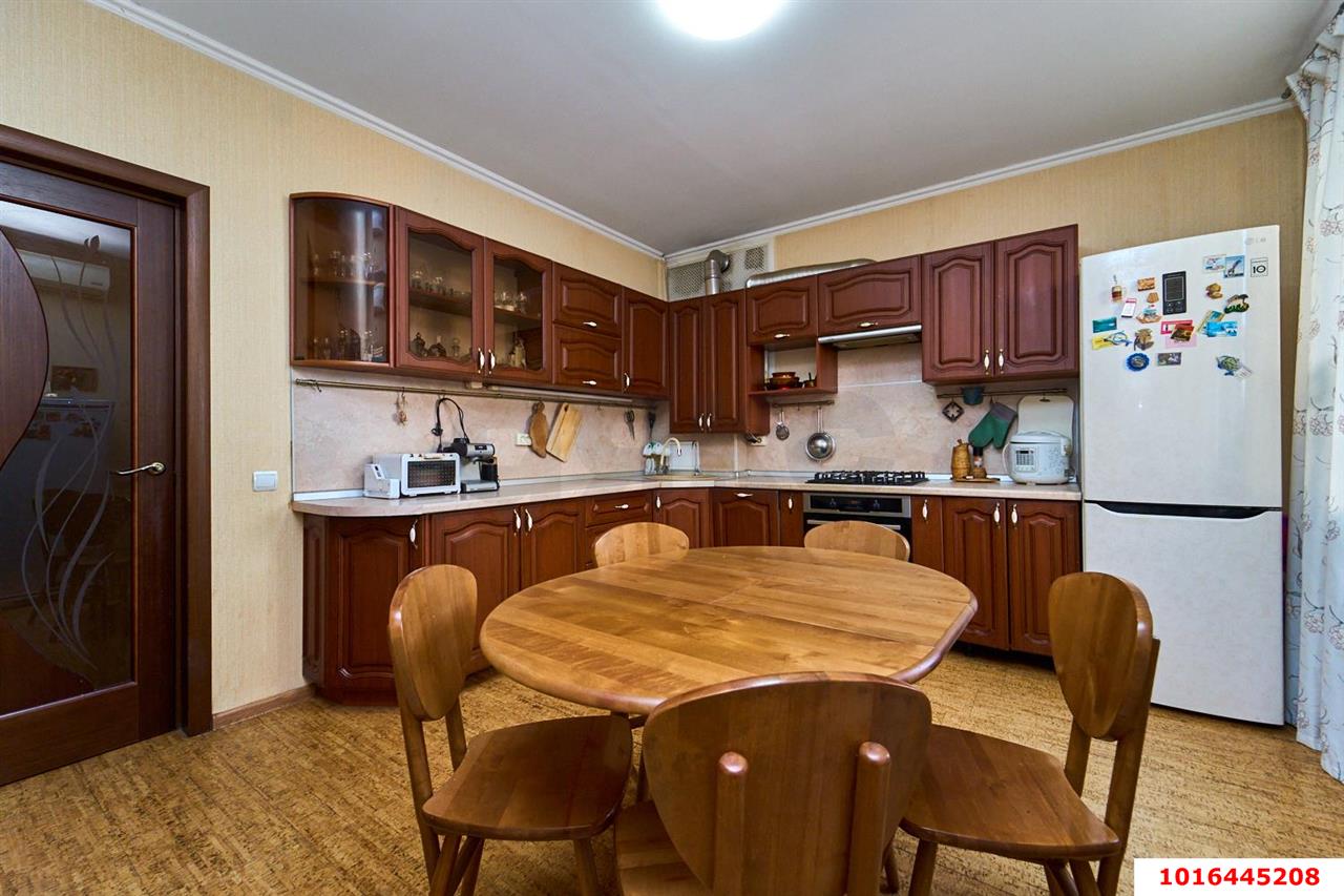 Фото №10: Дом 193 м² + 12 сот. - Южный, ул. Крайняя, 14