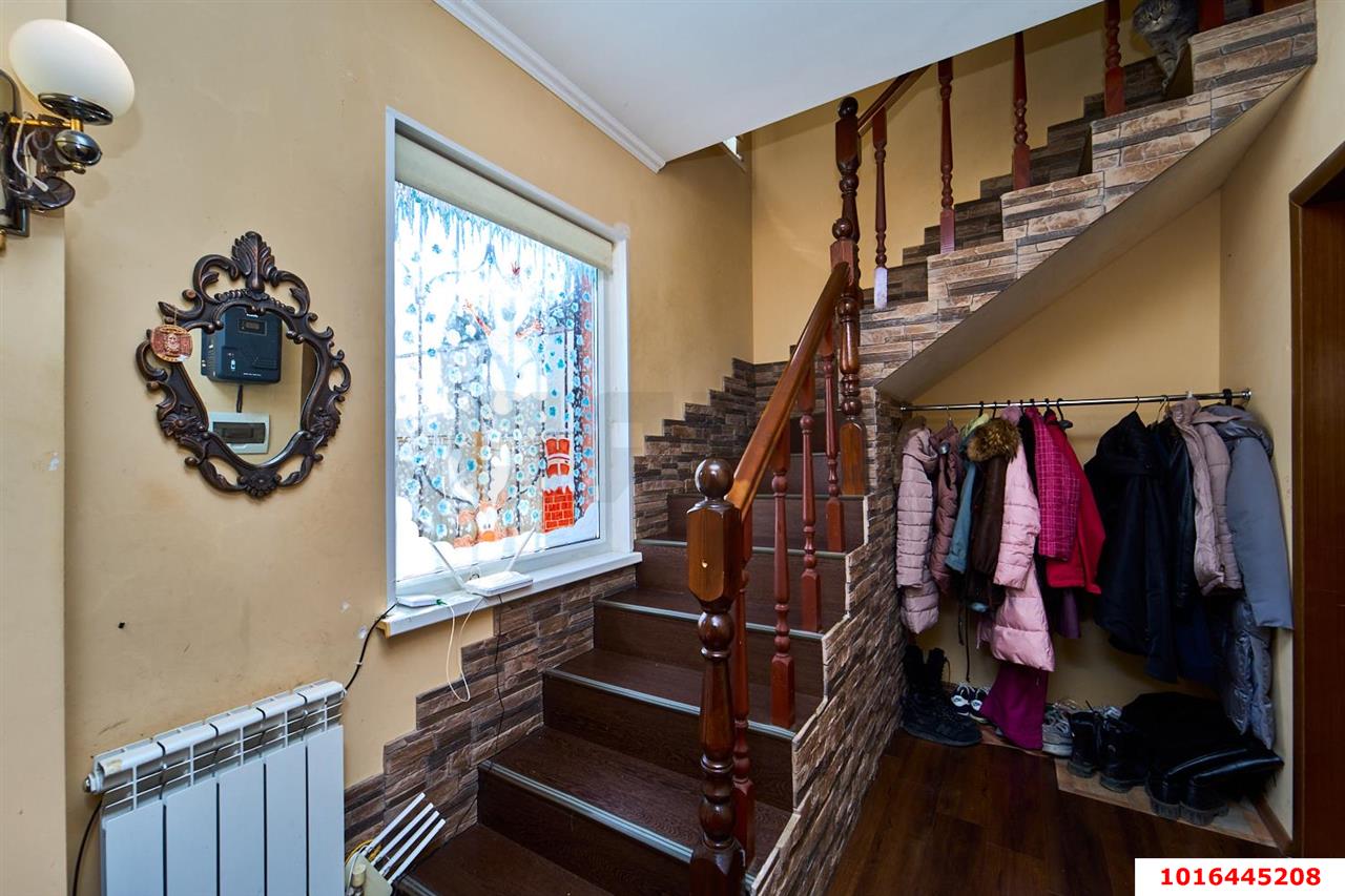 Фото №5: Дом 193 м² + 12 сот. - Южный, ул. Крайняя, 14