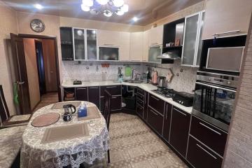 Фото №1: 2-комнатная квартира 69 м² - Яблоновский, ул. Гагарина, 4к1