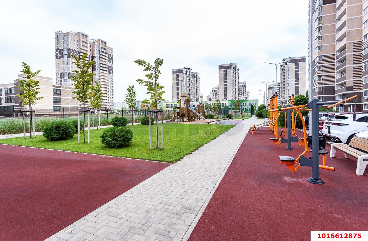 Фото №3: 3-комнатная квартира 82 м² - Краснодар, Прикубанский внутригородской округ, мкр. жилой комплекс Нeo-квартал Красная Площадь, ул. Конгрессная, 19/3