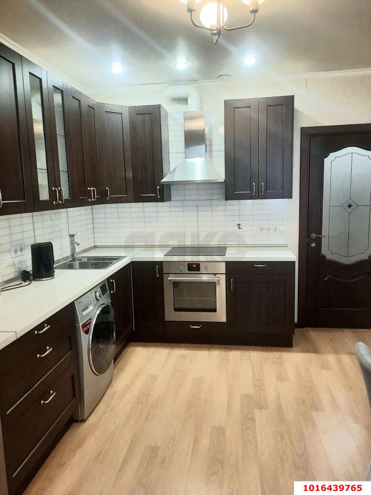 Фото №1: 1-комнатная квартира 43 м² - Краснодар, ЖК Черёмушки, жилой комплекс Черёмушки, Центральный внутригородской округ, мкр. Черёмушки, ул. Кубанская, 47