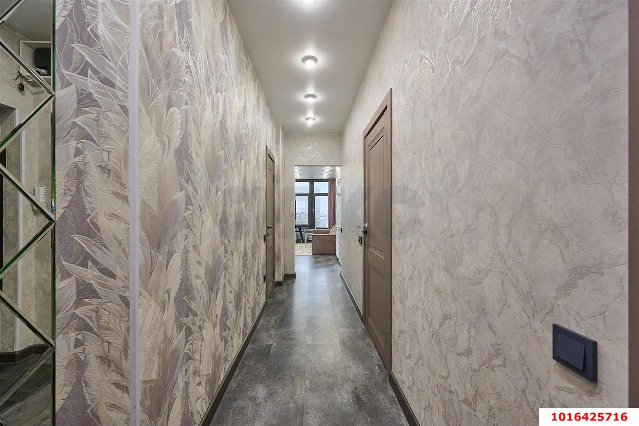 Фото №16: 2-комнатная квартира 65 м² - Краснодар, Прикубанский внутригородской округ, Завод Радиоизмерительных Приборов, жилой комплекс Лучший, мкр. имени Петра Метальникова, ул. Петра Метальникова, 38