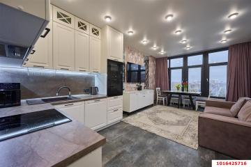 Фото №1: 2-комнатная квартира 65 м² - Краснодар, мкр. имени Петра Метальникова, ул. Петра Метальникова, 38