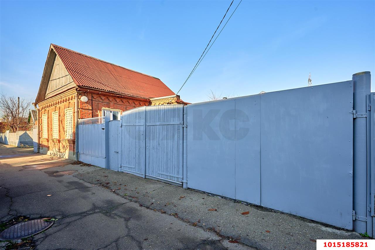 Фото №1: Дом 45 м² + 4 сот. - Краснодар, Центральный внутригородской округ, Покровка, мкр. Центральный, ул. Ломоносова, 73