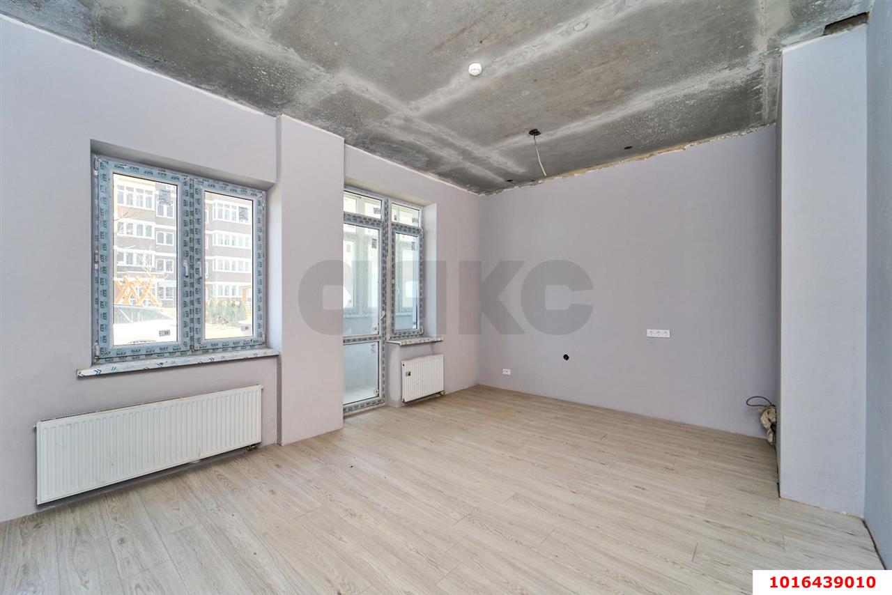 Фото №1: Студия 27 м² - Краснодар, Прикубанский внутригородской округ, мкр. ЖК Красная Площадь, ул. им. Мурата Ахеджака, 12к4