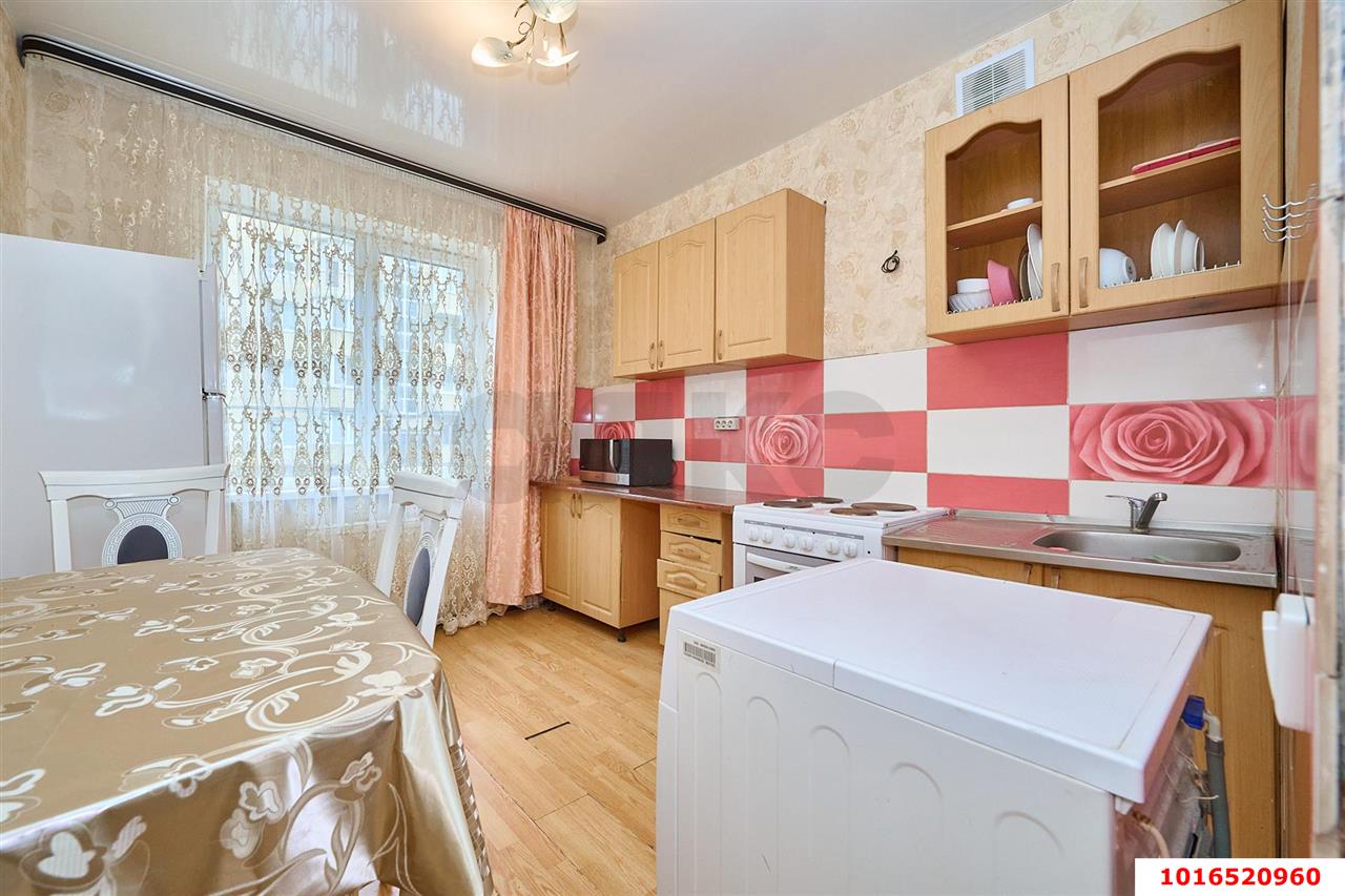 Фото №6: 1-комнатная квартира 40 м² - Краснодар, Прикубанский внутригородской округ, имени Петра Метальникова, мкр. жилой комплекс Времена Года-2