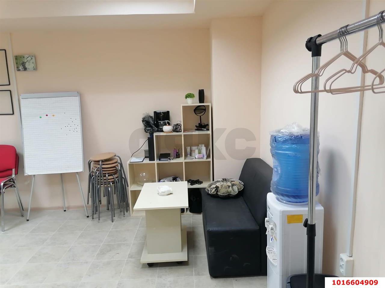 Фото №4: Коммерция 35 м² - Краснодар, Карасунский внутригородской округ, Комсомольский, мкр. жилой комплекс Пересвет-Карасунский, ул. Сормовская, 212