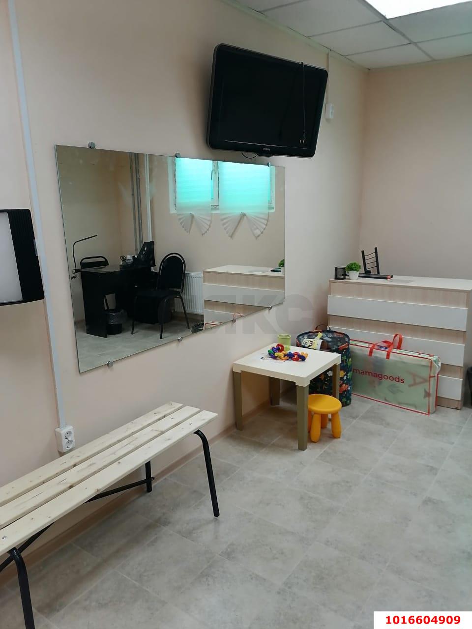 Фото №10: Коммерция 35 м² - Краснодар, Карасунский внутригородской округ, Комсомольский, мкр. жилой комплекс Пересвет-Карасунский, ул. Сормовская, 212