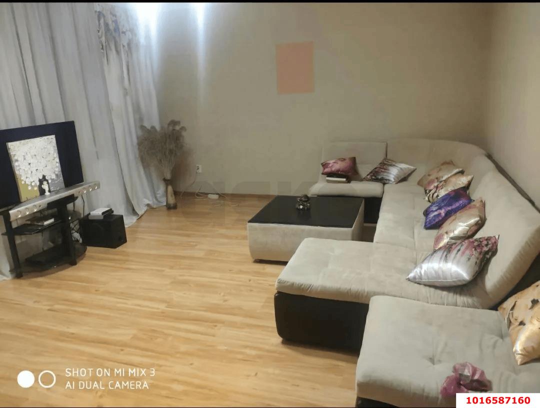 Фото №1: 2-комнатная квартира 64 м² - Краснодар, Прикубанский внутригородской округ, мкр. имени Н.И. Вавилова, ул. Вавилова, 18к1