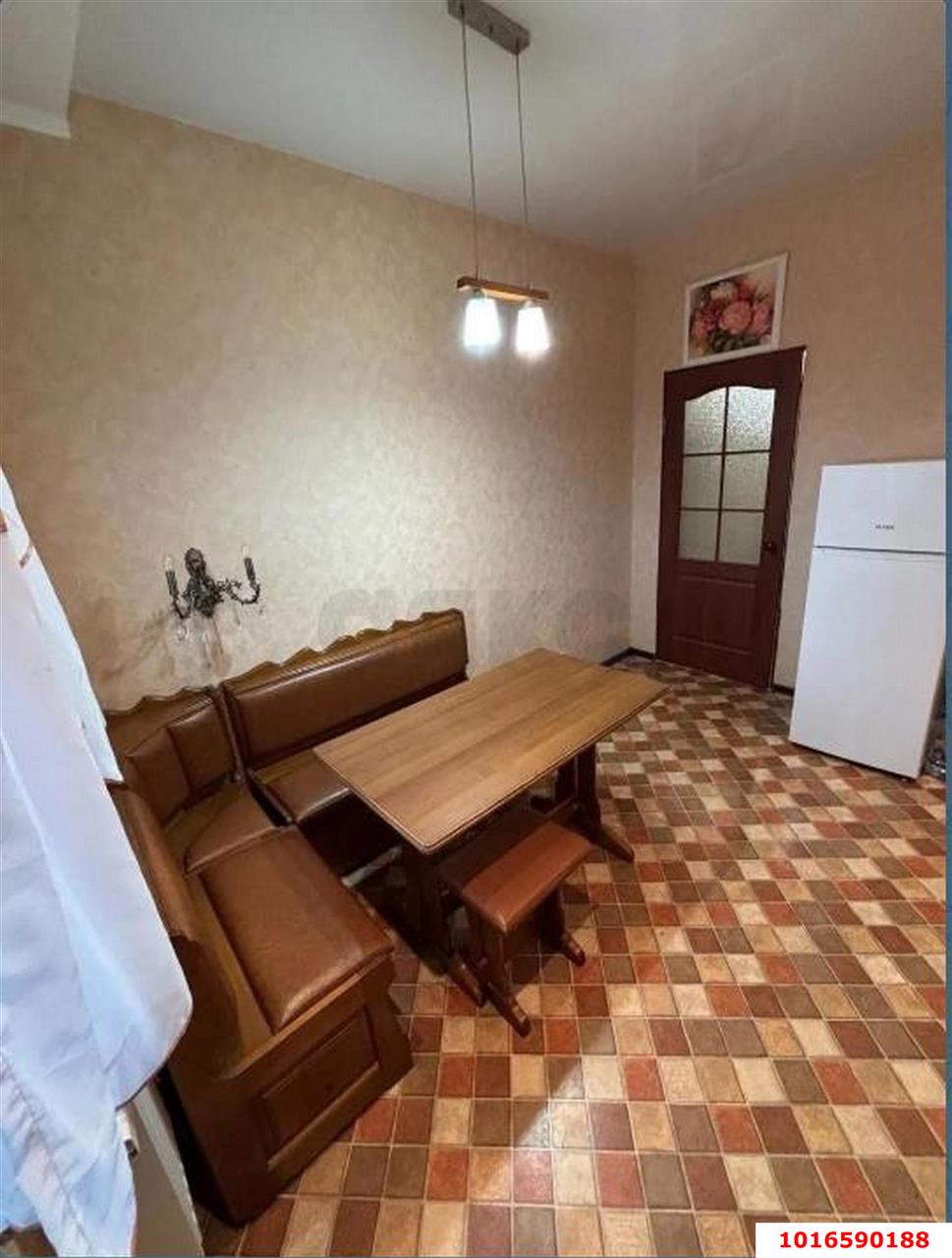 Фото №4: 1-комнатная квартира 39 м² - Краснодар, Прикубанский внутригородской округ, Калинино, мкр. Завод Радиоизмерительных Приборов, ул. Сергиевская, 53/1