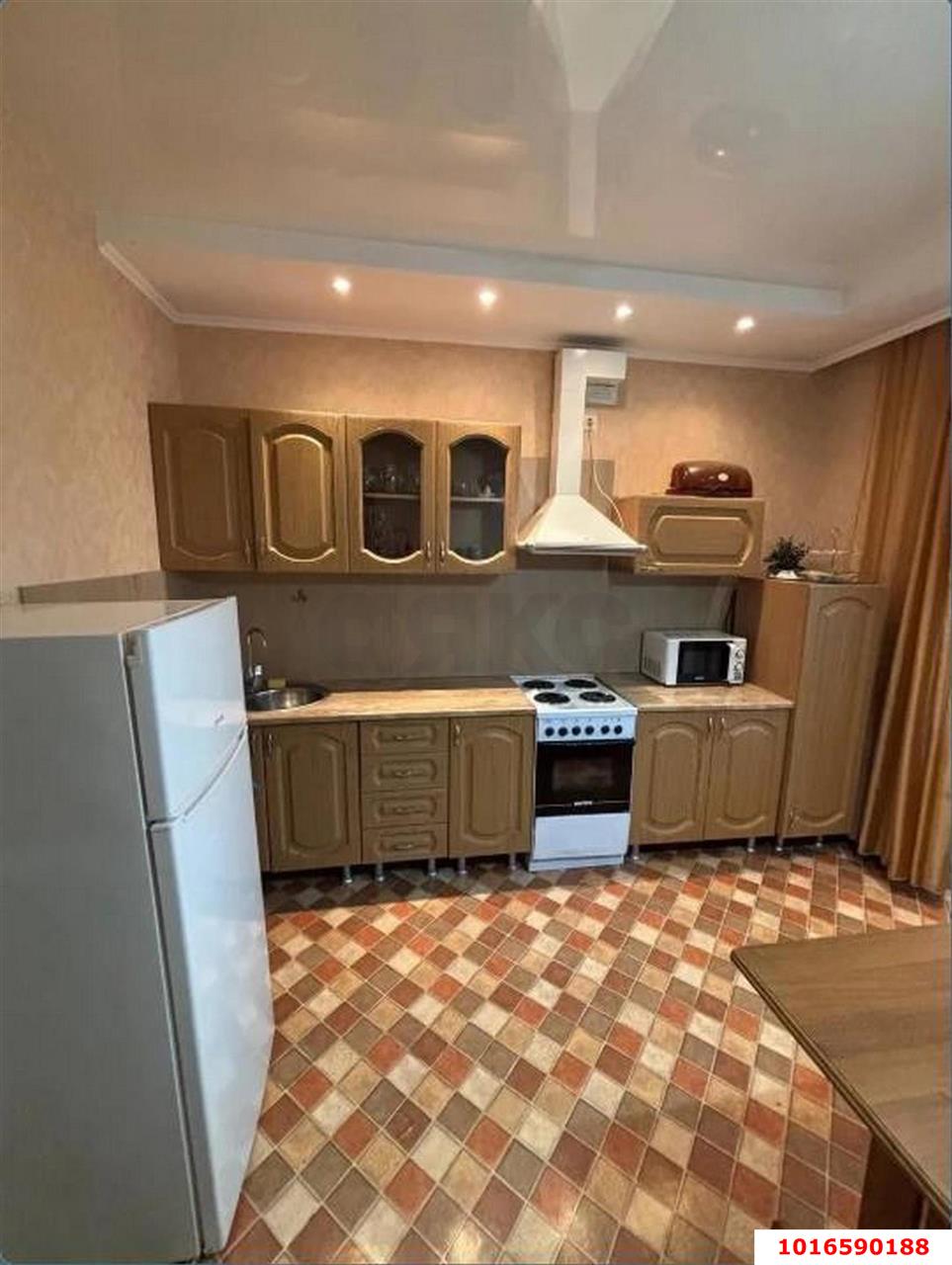 Фото №2: 1-комнатная квартира 39 м² - Краснодар, Прикубанский внутригородской округ, Калинино, мкр. Завод Радиоизмерительных Приборов, ул. Сергиевская, 53/1