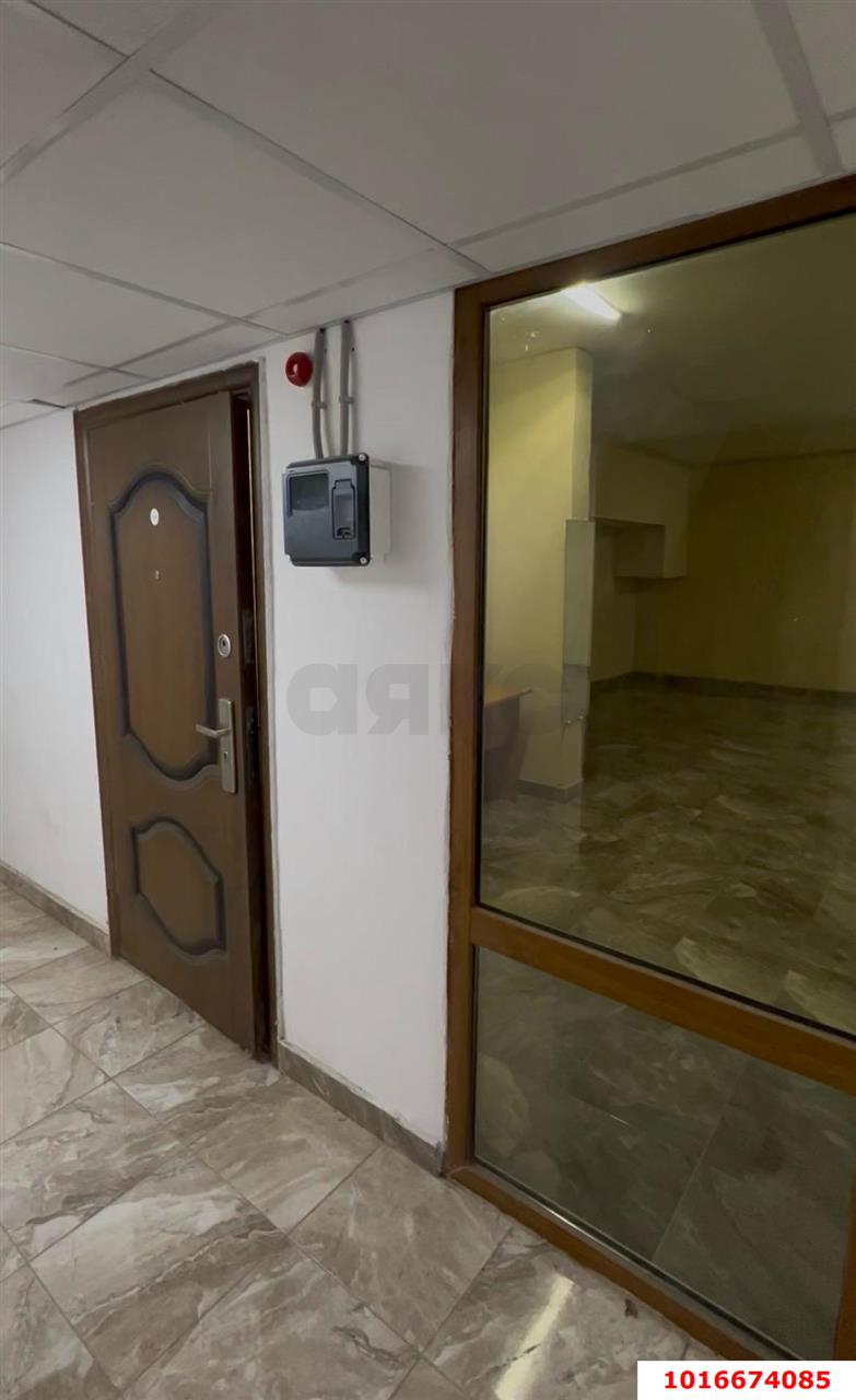 Фото №7: Коммерция 42 м² - Краснодар, Прикубанский внутригородской округ, имени Петра Метальникова, Завод Радиоизмерительных Приборов, мкр. жилой комплекс Три Кита, ул. Московская, 131к3