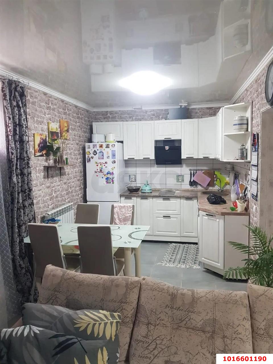 Фото №1: 1-комнатная квартира 10 м² - Южный, ул. Южная, 23/1