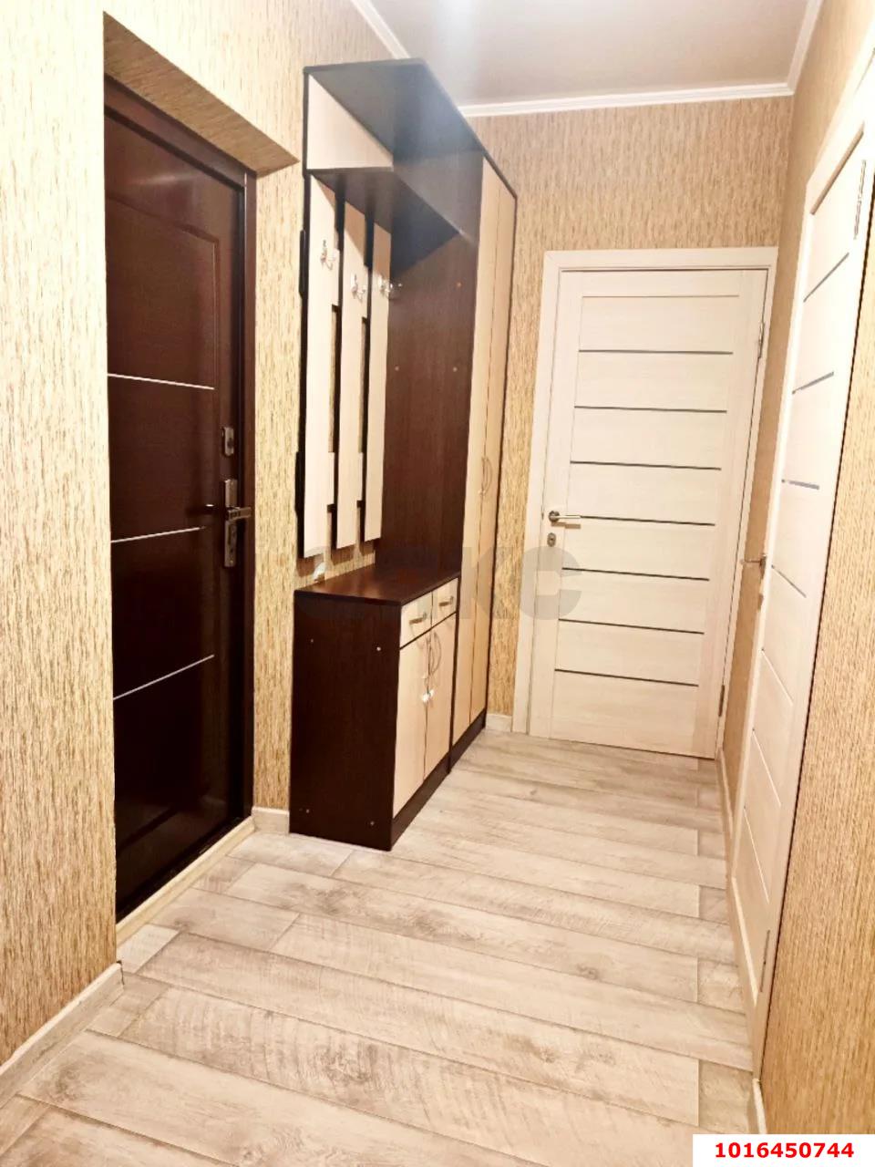 Фото №7: 2-комнатная квартира 61 м² - Краснодар, ул. Генерала Петрова, 35