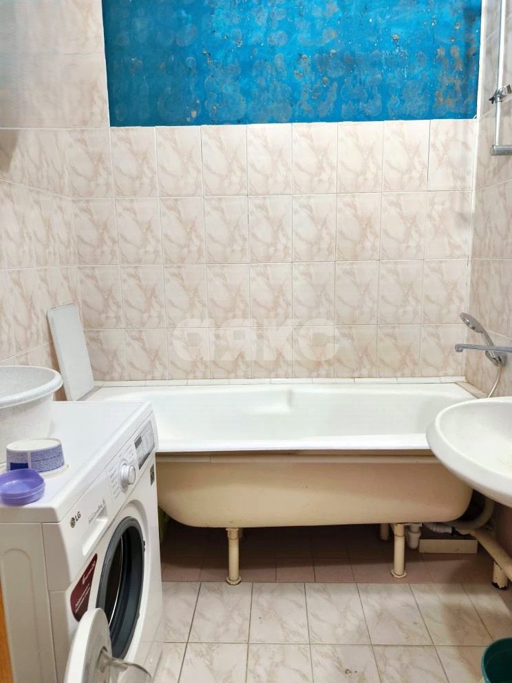 Фото №20: 3-комнатная квартира <span class="whitespace-nowrap">64 м²</span>, <span class="whitespace-nowrap">8/9 эт.</span> - Волгоград, Ворошиловский, мкр. 205-й, ул. Елисеева, 15А