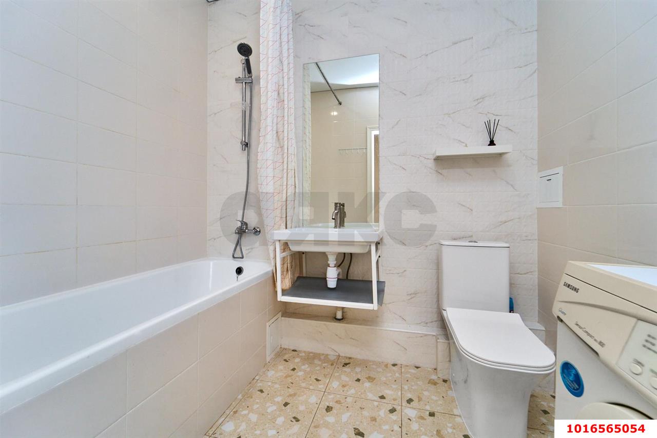 Фото №7: Студия 26 м² - Краснодар, Губернский, мкр. Прикубанский внутригородской округ, ул. им. Героя Яцкова И.В., 19к2