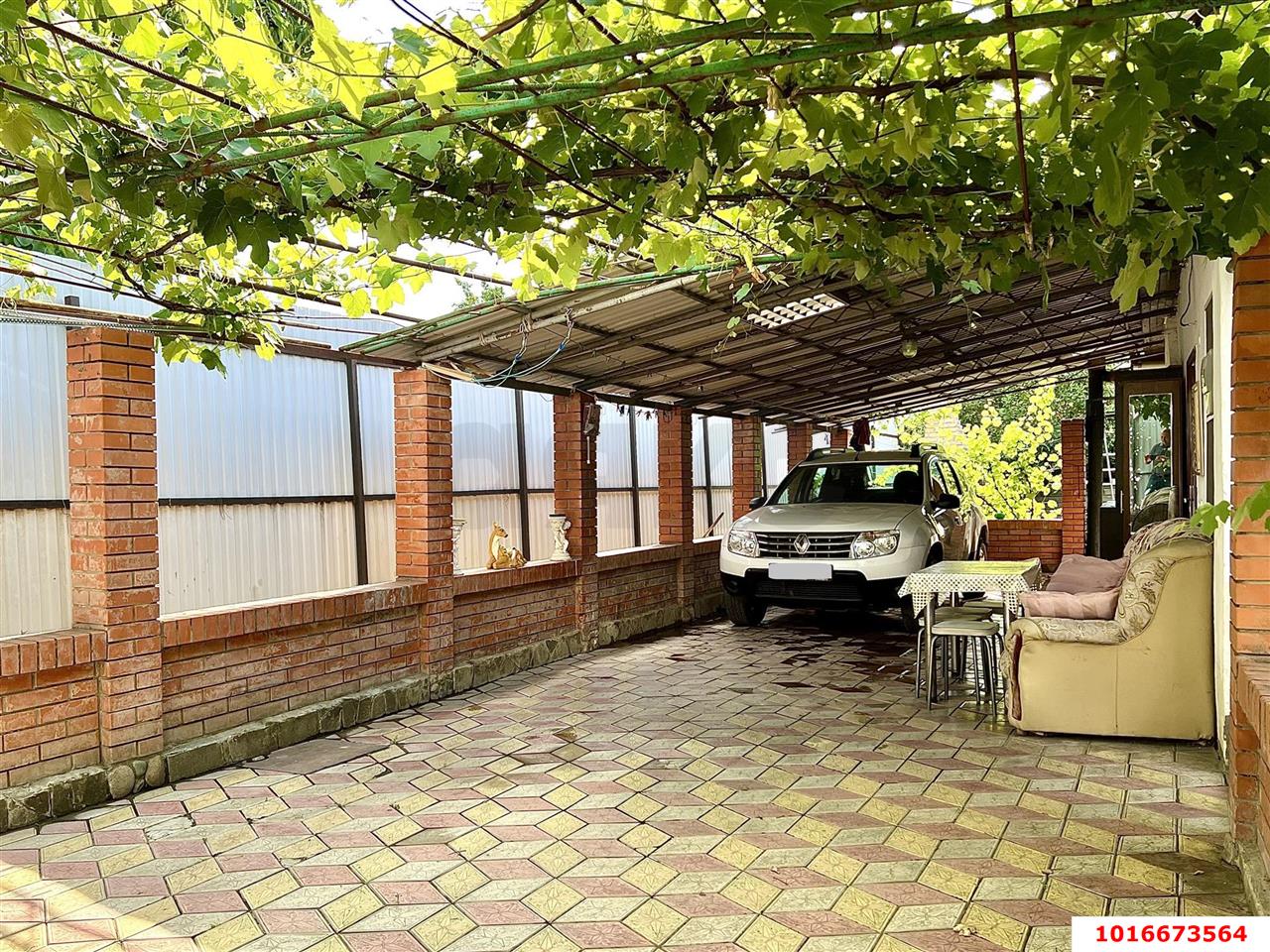 Фото №1: Дом 140 м² + 4.38 сот. - Ветеран, мкр. Прикубанский внутригородской округ, ул. Вишнёвая, 139