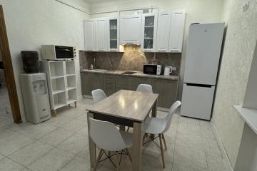 Фото №1: Дом 350 м² - Краснодар, мкр. Центральный, ул. Володарского, 42